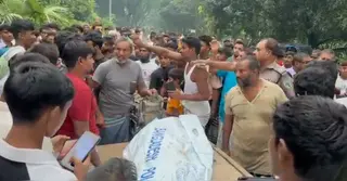 পাবনায় বাসচাপায় বৃদ্ধার মৃত্যু